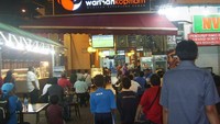 Menyaksikan Pertandingan Sepakbola Indonesia vs Malaysia di Johor Bahru
