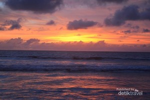 Petualangan Menyusuri Pantai di Selatan Bali