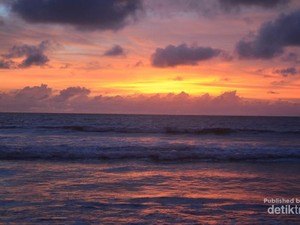 Petualangan Menyusuri Pantai di Selatan Bali