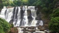 Curug Malela yang seperti air terjun Niagara