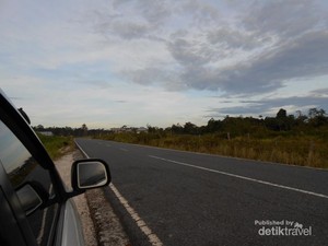 Petualangan Seru ke Derawan Lewat Jalur Darat