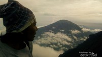 Perjalanan Menuju Puncak