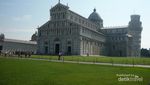 Pisa Nggak Cuma Punya Menara Miring