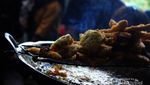 Pisang Goreng Renyah & Pemandian Segar di Bantaeng