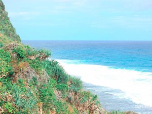 Pok Tunggal di Gunungkidul, Pantai & Tebingnya Menakjubkan