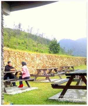 Pondok Kopi Ungaran, Sensasi Ngopi di Atas Awan