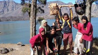 Porter Rinjani yang perkasa