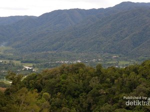 Poso, Negeri 1.000 Megalit Purba