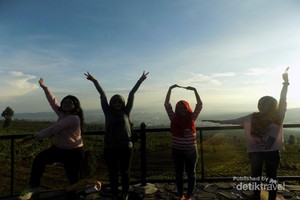 Posong, Surga Bagi Pemburu Sunrise