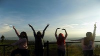 Indahnya sunrise dari Posong