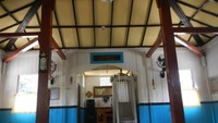 Di dalam masjid Al - ikhlas Sijuk