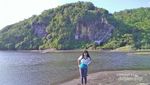 Pulang Tahun Baruan, Mampir Dulu ke Pantai Sodong di Cilacap