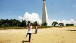 Pulau di Kalimantan Timur Ini Punya Pasir Seperti Beras
