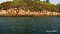 Tebing-tebing batu