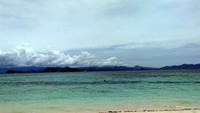 Pantai Pulau Kanawa