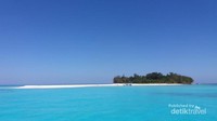 Pulau Lanjukan dari atas perahu