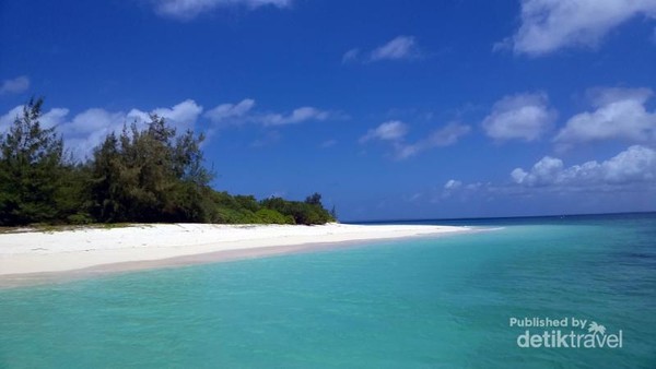 Pantai Matakus dan Nustabun - Wesata.ID