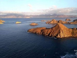 Pulau Padar Tempat Wisata Eksotis di Indonesia Timur