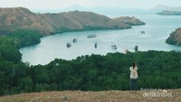 Pesona laut di Pulau Rinca