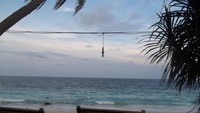 Menjelang mentari tenggelam,santai aja di pantai Sumur Tiga.
