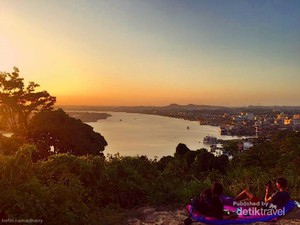 Puncak Selili, Inikah Spot Sunset Terindah di Samarinda?