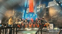 Wahana Giant Swing