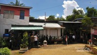 Pos Perbatasan Aji Kuning