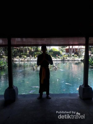 Pura Tirta Empul Nan Syahdu di Bali