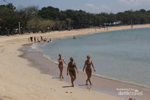 Ragam Pantai Cantik di Bali Selain Kuta & Sanur