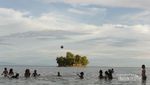 Raja Tiga Adoki, Pesona Lain dari Papua