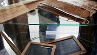 Daun lontar, grip, dan sabak merupakan alat tulis zaman dahulu (Sumber: detikFoto)
