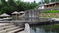 Taman renang (sumber: (sumber: umbulsidomukti.com)