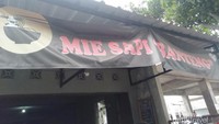 Mie Sapi Banteng tampak depan