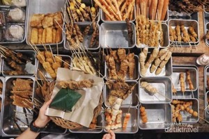 Rekomendasi Wisata Kuliner di Solo, Cafe Tiga Tjeret
