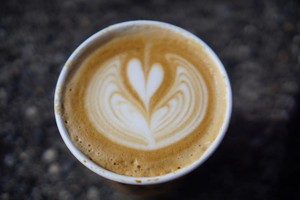 Rela Antre Demi Kedai Kopi yang Lagi Ngehits di Jepang