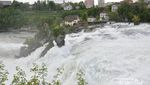 Rheinfall: Niagaranya Swiss, Terbesar di Eropa!
