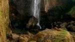 Ribuan Kesegaran di Curug Sewu