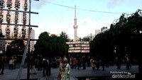 Tokyo Skytree terlihat dari sini