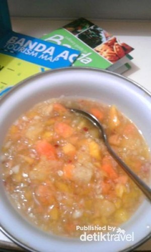 Rujak Mameh yang Manis dan Segar dari Aceh