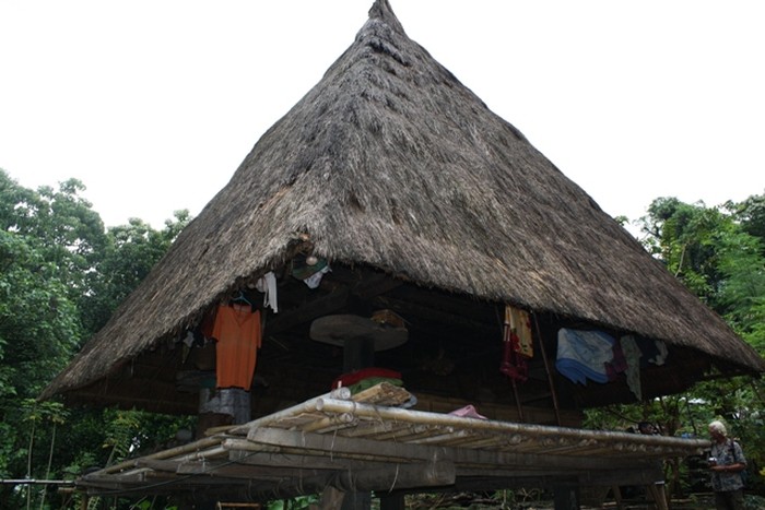 Rumah adat di NTT