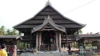 Rumah Adat
