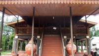Dibangun persis sama seperti aslinya