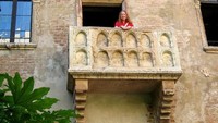 Balkon Juliet (Sumber: virtualtourist.com)