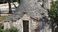 Trullo yang belum dipugar