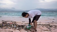 Ini dia beberapa material sampah rumah tangga yang terdampar.