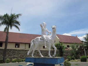 Saksi Bisu Sejarah Makassar di Benteng Fort Rotterdam