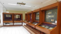 Display di lantai pertama, untuk sejarah uang di nusantara