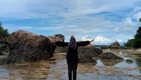 Pantai Bam saat air laut surut