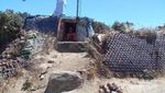 Sampah Pendaki Jadi Rumah Botol di Gunung Lawu