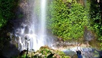 Gambar curug ke-2 menuju Curug Cileat